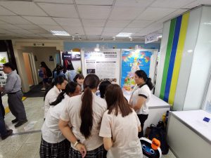 95周年校慶成果展之發表情形，高職端之學生均對本計畫相當有興趣